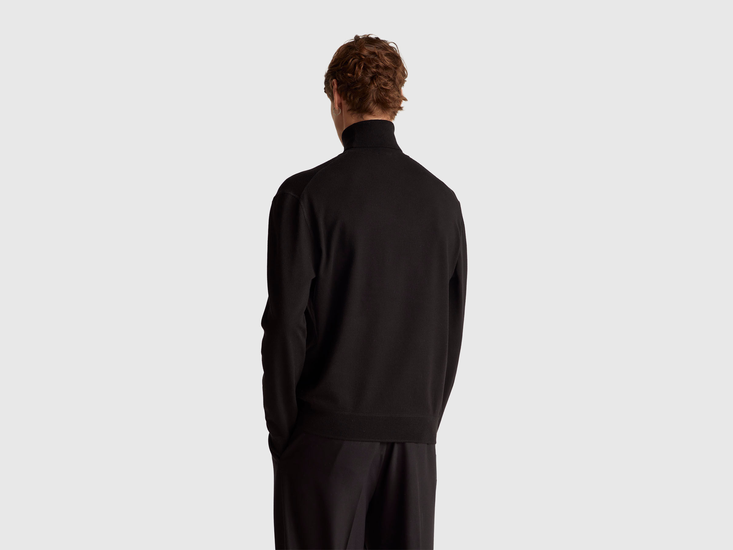 TURTLE NECK SWEATER Men image number 2